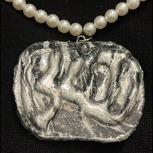 Black, Silver, & Glittery & Stretchy Faux Pearl Handmade Chocker Necklacd